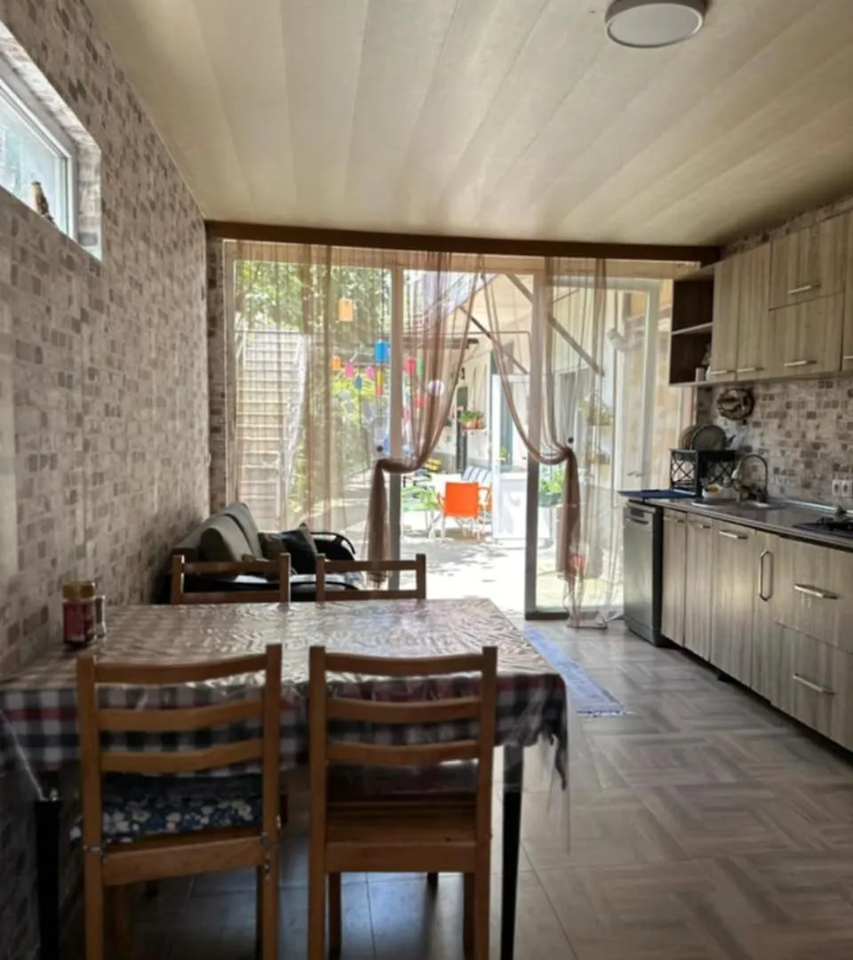 באטומי Guest House Barbi